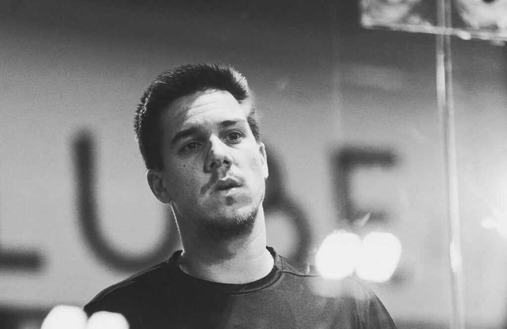 Diogo Jesus: «Apenas 8 a 10 jogadores em Portugal conseguem viver só do padel»